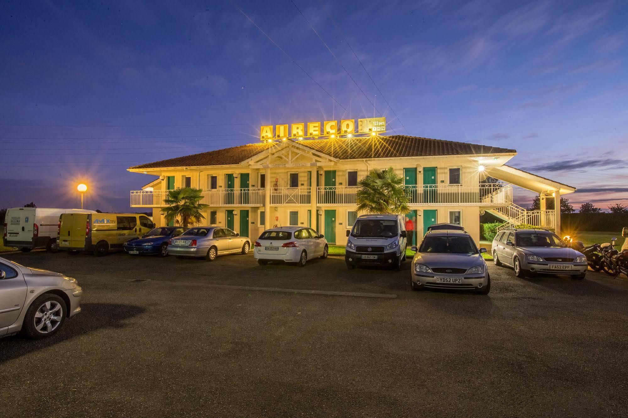 Aireco Hotel Cazeres-sur-l'Adour Luaran gambar